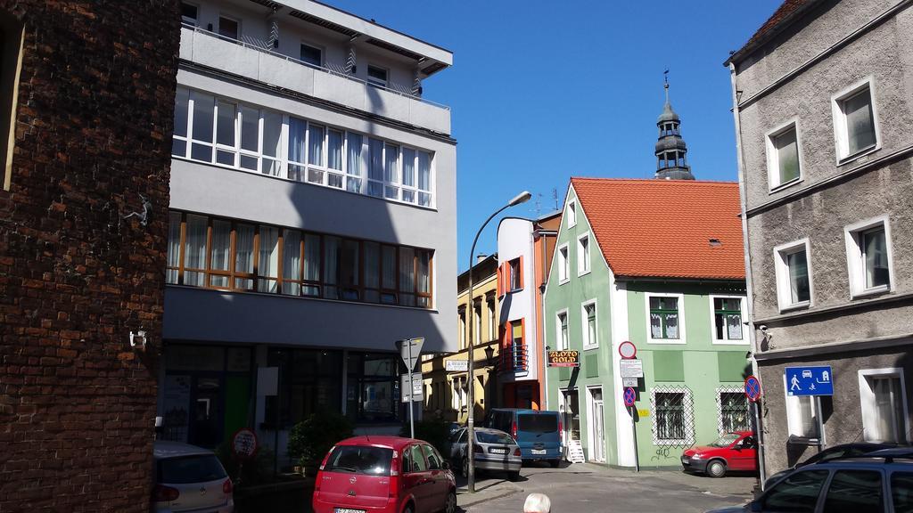 Apartamenty Centrum Krawiecka زيلونا غورا المظهر الخارجي الصورة