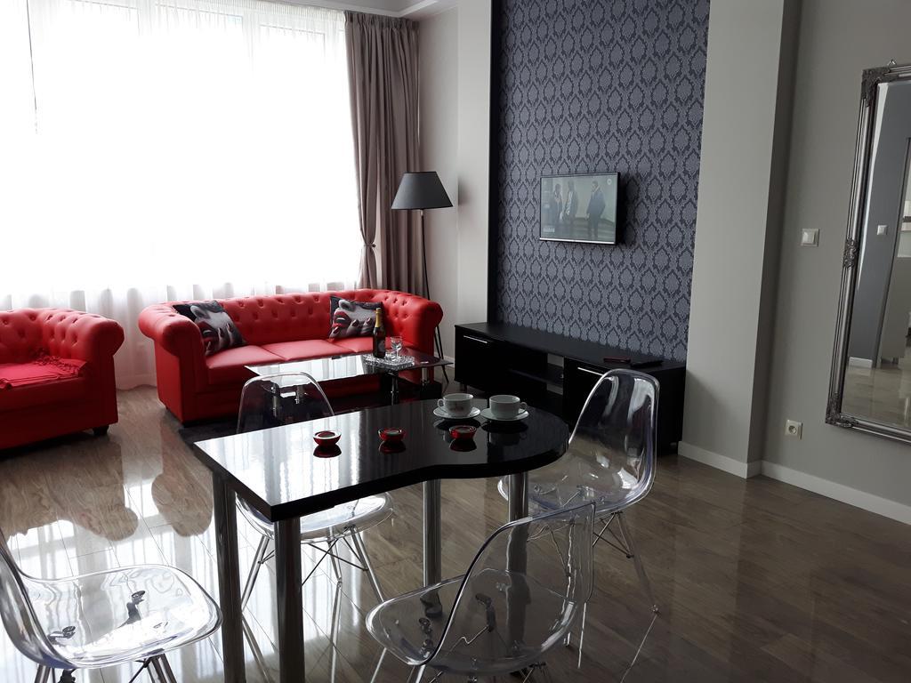 Apartamenty Centrum Krawiecka زيلونا غورا المظهر الخارجي الصورة