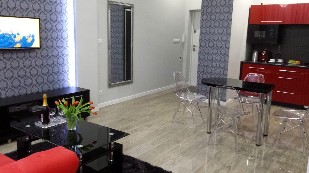Apartamenty Centrum Krawiecka زيلونا غورا المظهر الخارجي الصورة