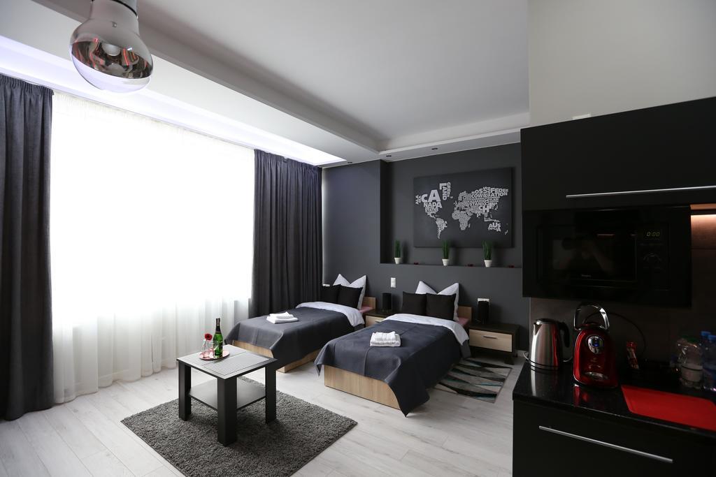 Apartamenty Centrum Krawiecka زيلونا غورا المظهر الخارجي الصورة