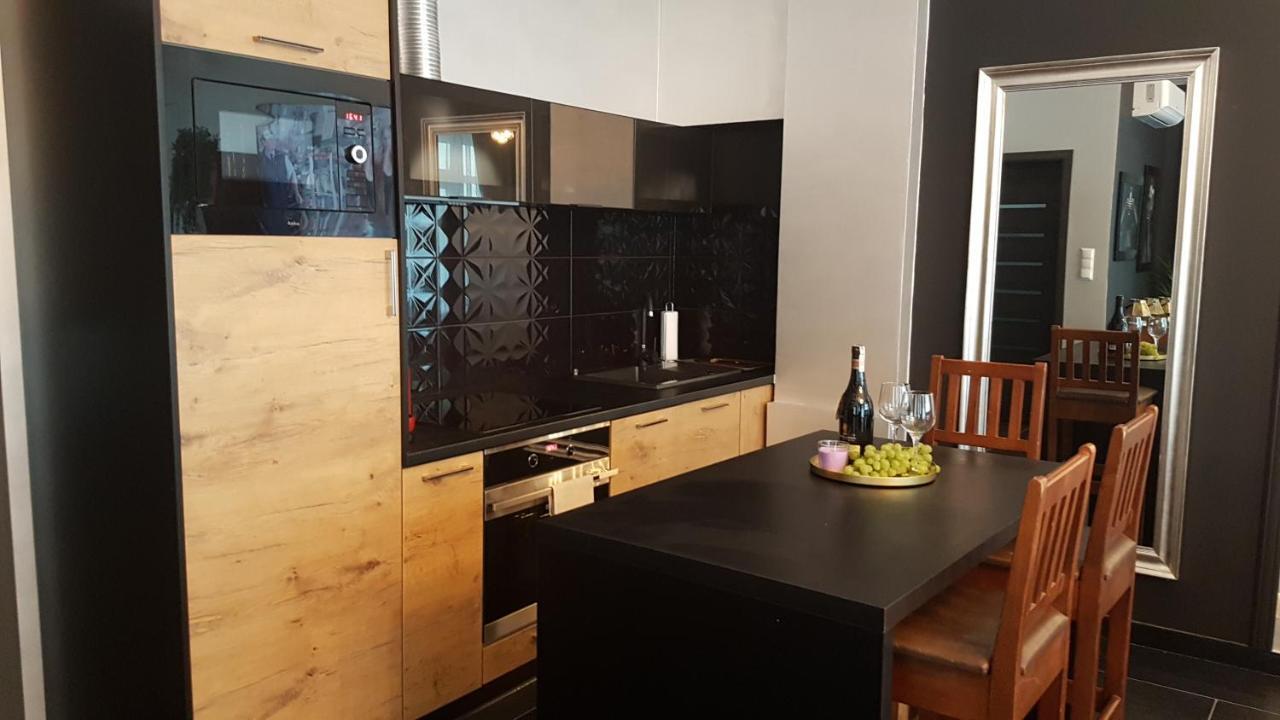 Apartamenty Centrum Krawiecka زيلونا غورا المظهر الخارجي الصورة