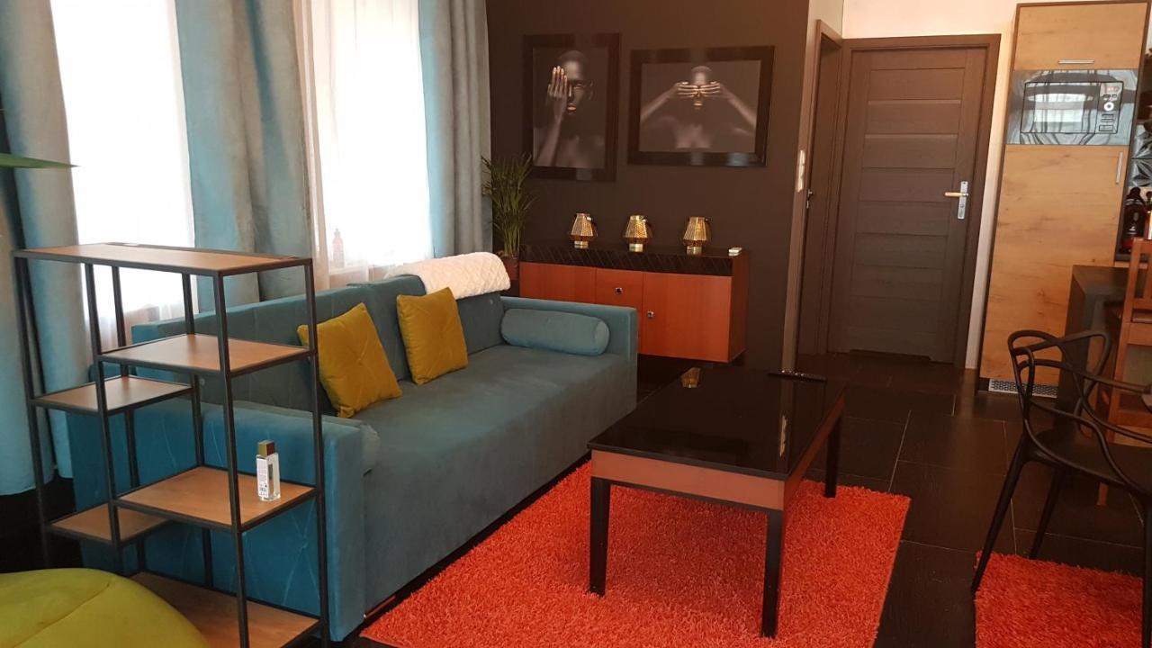 Apartamenty Centrum Krawiecka زيلونا غورا المظهر الخارجي الصورة